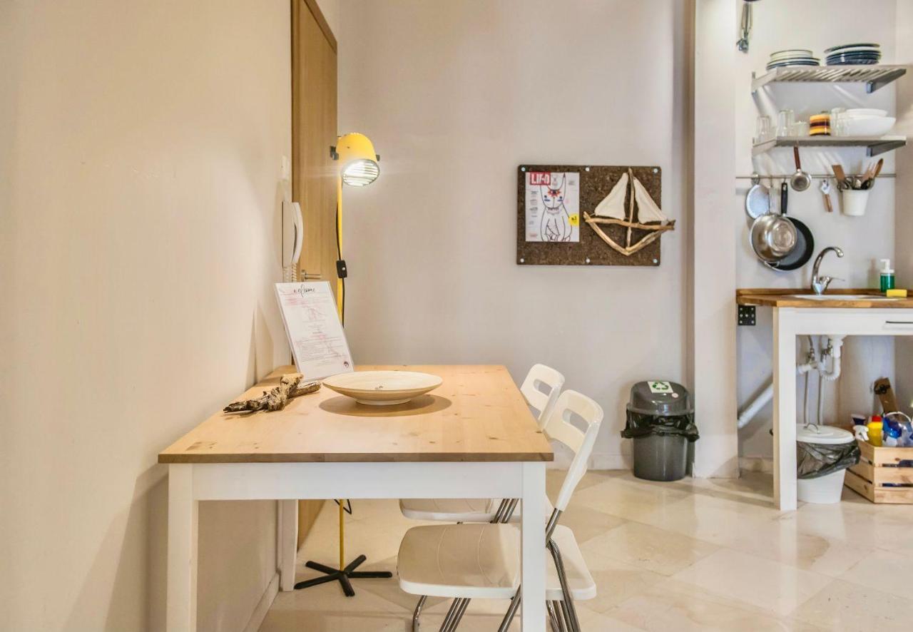 #Pretty Riki Apt By Halu! Apartments Thessalonique Extérieur photo
